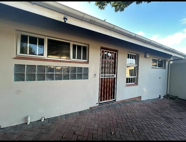 1 BEDROOM PROPERTY TO RENT IN MEER EN SEE